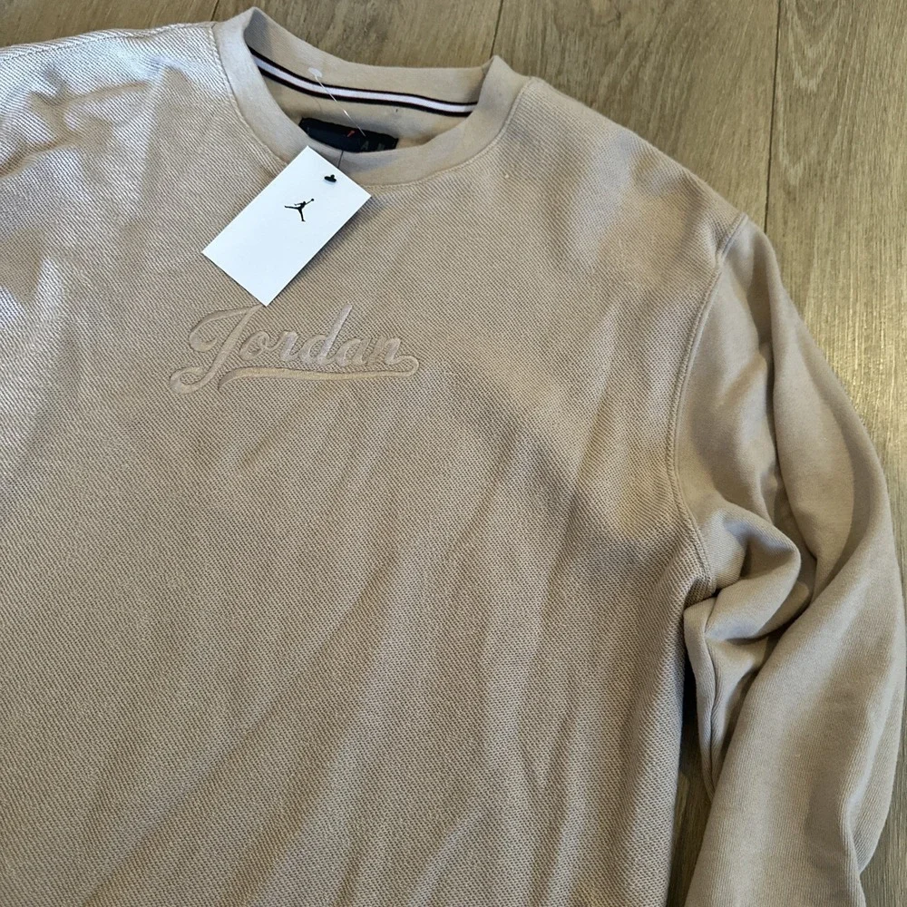 NWT Nike Mens Small Jordan Men's Flight MVP Long Sleeve Fleece‎ Beige FN4607-244